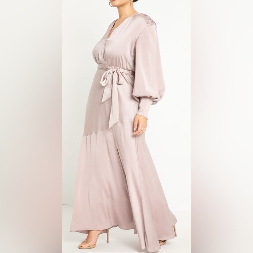 Eloquii Strong Shoulder Satin Surplice Maxi Dress Flounce 22W Mauve EUC